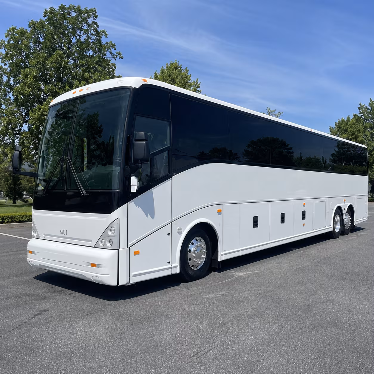 charter buses for wine tours along the dahlonega plateau