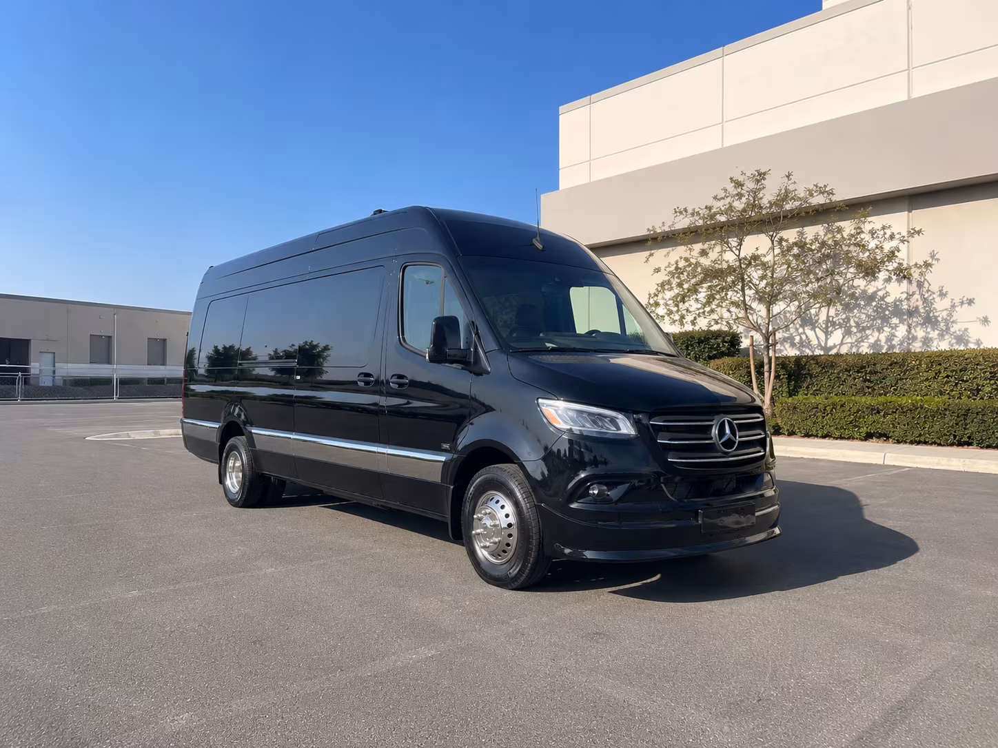 find and book transportation for your next concert or music festival 1