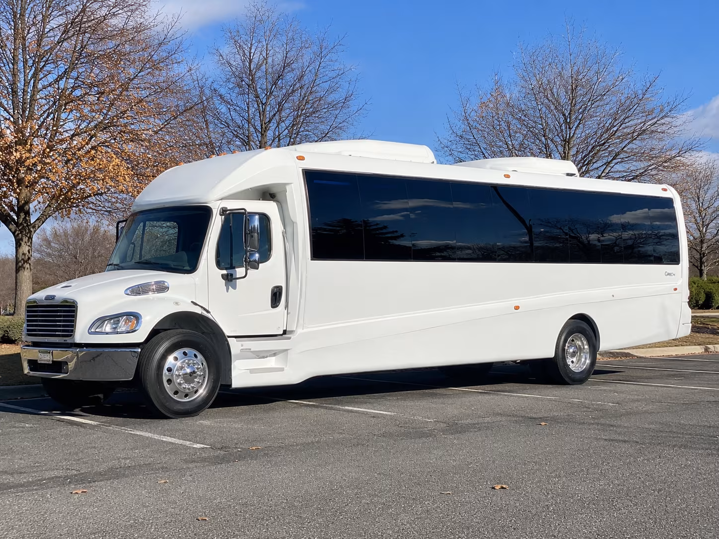 party buses and fan buses to atlanta hawks and atlanta dream games