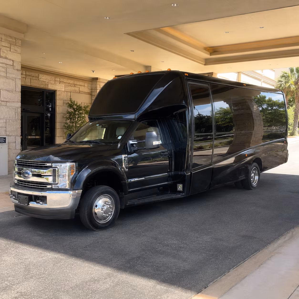 roswell new years eve party bus rental