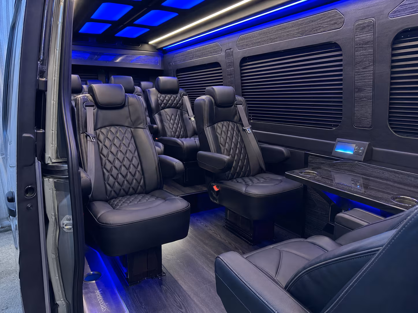 roswell sprinter van with driver interior