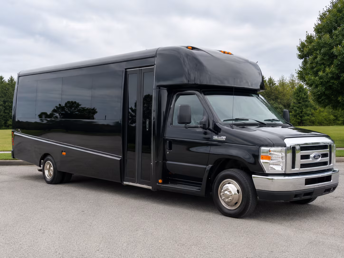 why rent using roswellminibuscompany com